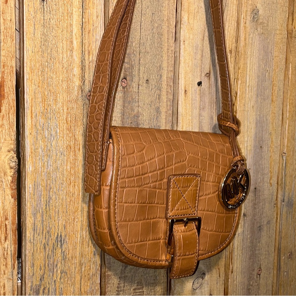 Bag Is In Very Good Condition - image 2